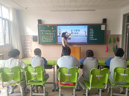 2a9b5c01212cef412e1a88c1952404c.jpg 2a9b5c01212cef412e1a88c1952404c.jpg