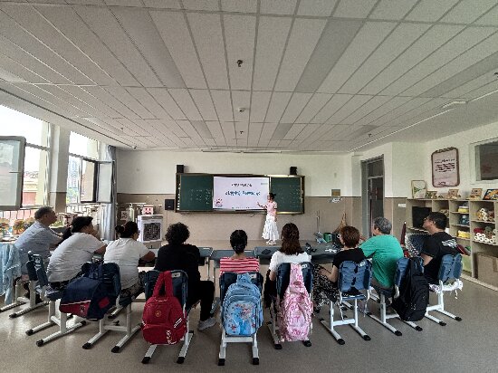 防溺水安全教育.jpg 防溺水安全教育.jpg