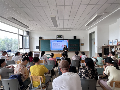 家長配合.jpg 家長配合.jpg